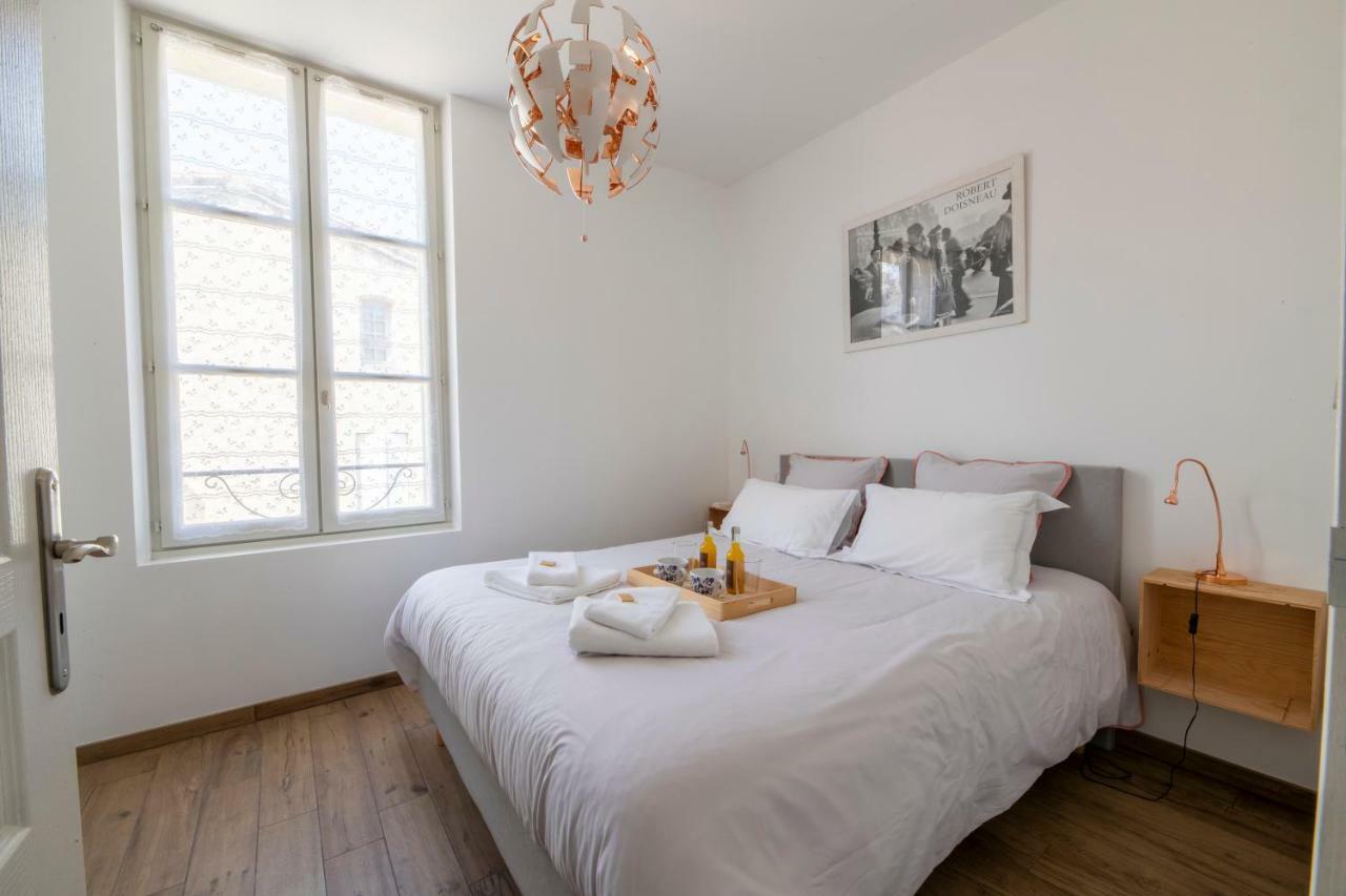 Le 25, Appartement Moderne Au Coeur De Saint-Émilion Exterior foto